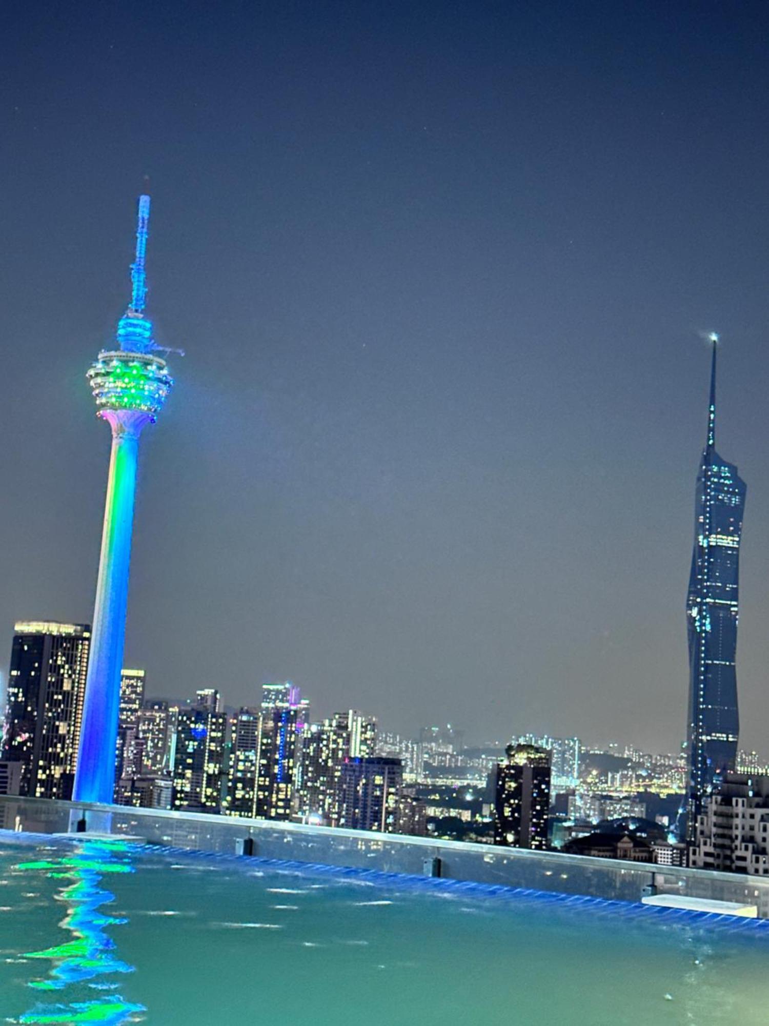 The Luxe Infinitum Klcc By Sahara Daire Kuala Lumpur Dış mekan fotoğraf
