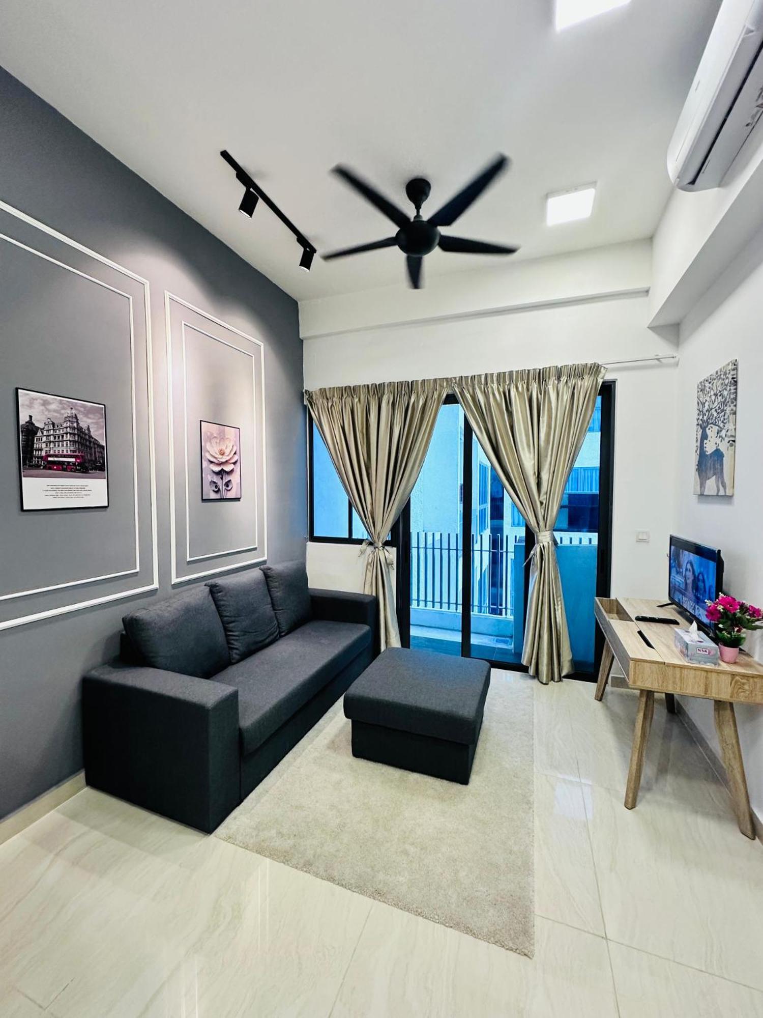 The Luxe Infinitum Klcc By Sahara Daire Kuala Lumpur Dış mekan fotoğraf